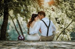 属鼠一生有几个情人，属鼠对婚姻的态度