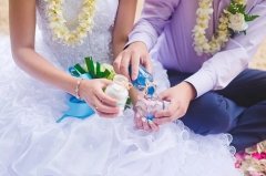 1984年属鼠一生有二婚，如何巩固婚姻关系